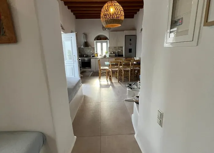 La Casa Bianca Naxos Вилла *