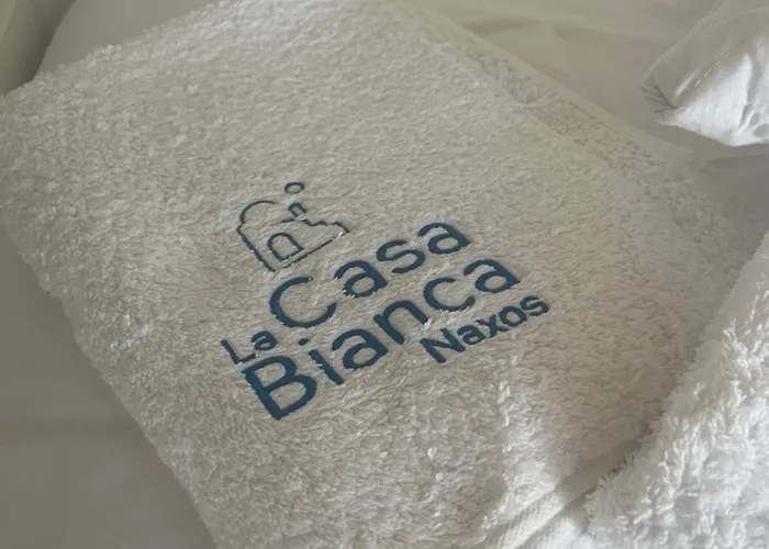 La Casa Bianca Naxos Вилла