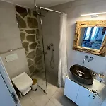 La Casa Bianca Naxos * Βίβλος